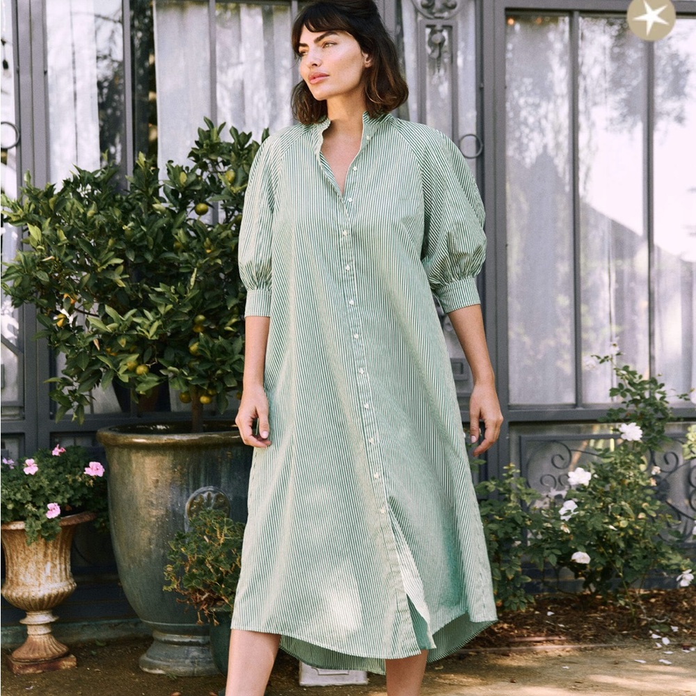 THE GREAT. The Herd Dress in striped Forrest green.